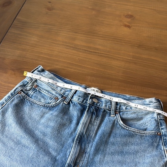 AGOLDE Stella Short in Mode - Picture 8 of 14